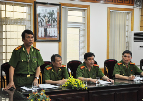 Đồng chí Đại tá PGS, TS Nguyễn Thiện Phú - Phó Giám đốc Học viện và đại diện Ban Quản lý dự án tại buổi làm việc.